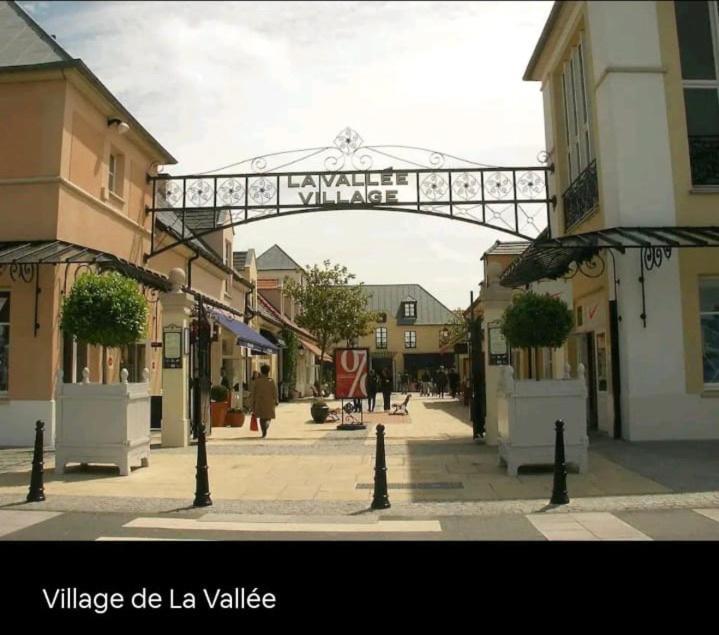 Sweet Appartement Disneyland Paris Parking 300M Station Val D'Europe Chessy  Dış mekan fotoğraf